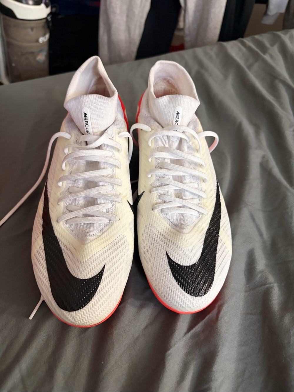 Nike Mercurial Superfly 9 Pro FG Soccer Cleats White Red Black Men’s 9.5